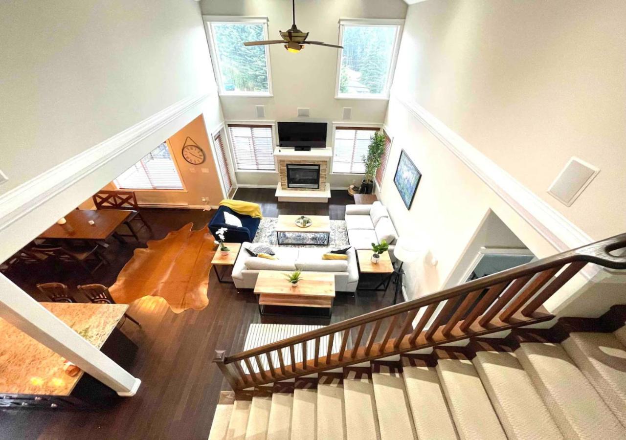 Bellamy Manor Large Home With 5Beds! In Langford Victoria Buitenkant foto