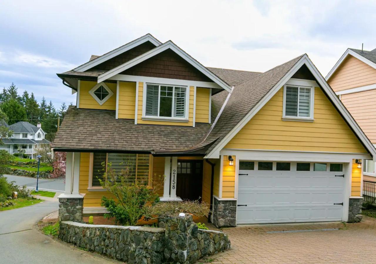 Bellamy Manor Large Home With 5Beds! In Langford Victoria Buitenkant foto